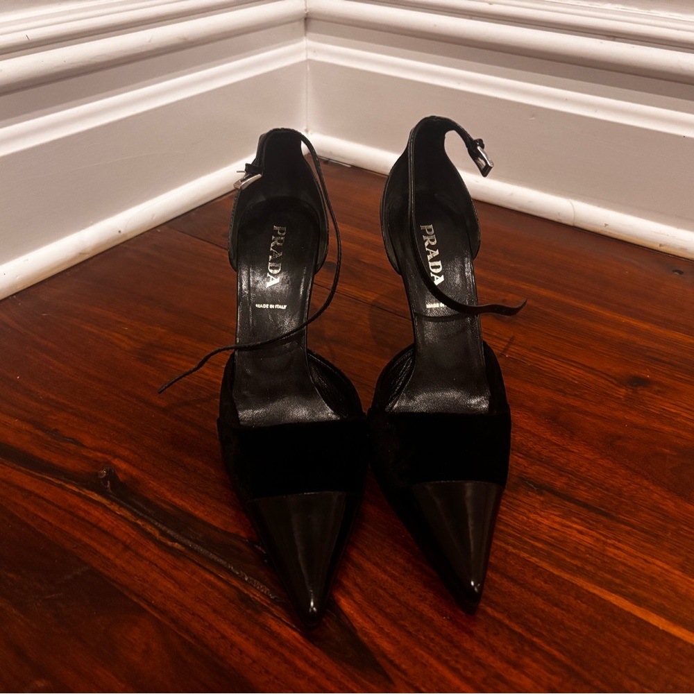 Prada Black Pointed Toe Heels